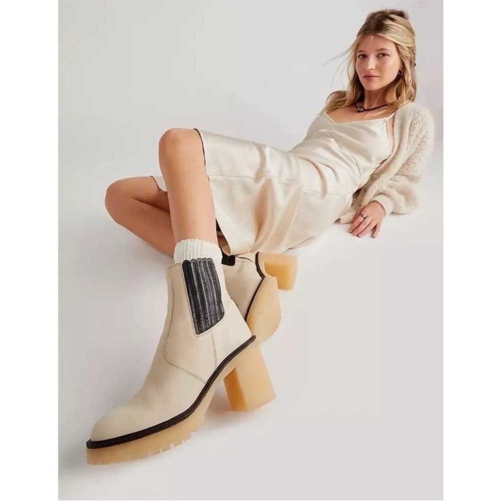 Free People James Chelsea bootie with thick heel